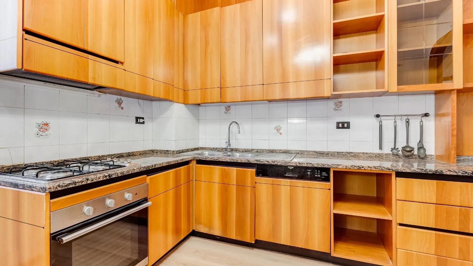 New Vatican 10 Pax Big Apartment - Romedreamhome  Rome