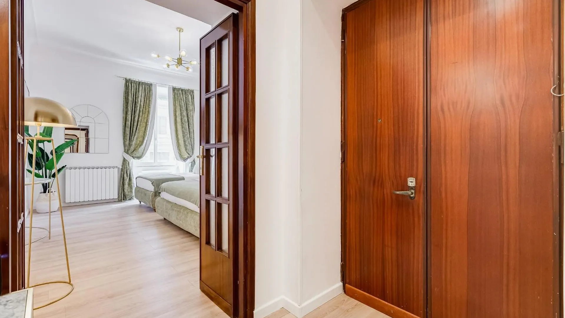 New Vatican Big Apartment - Romedreamhome Italie